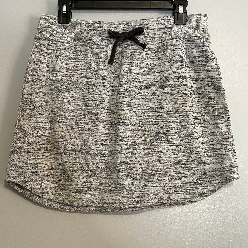 Athleta Downplay Heather Gray Drawstring Skirt - image 1